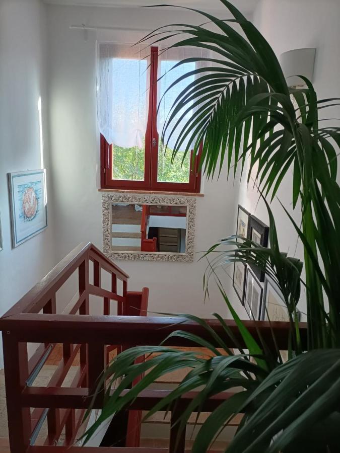 Hotel Casale Il Girasole Barbara Zewnętrze zdjęcie